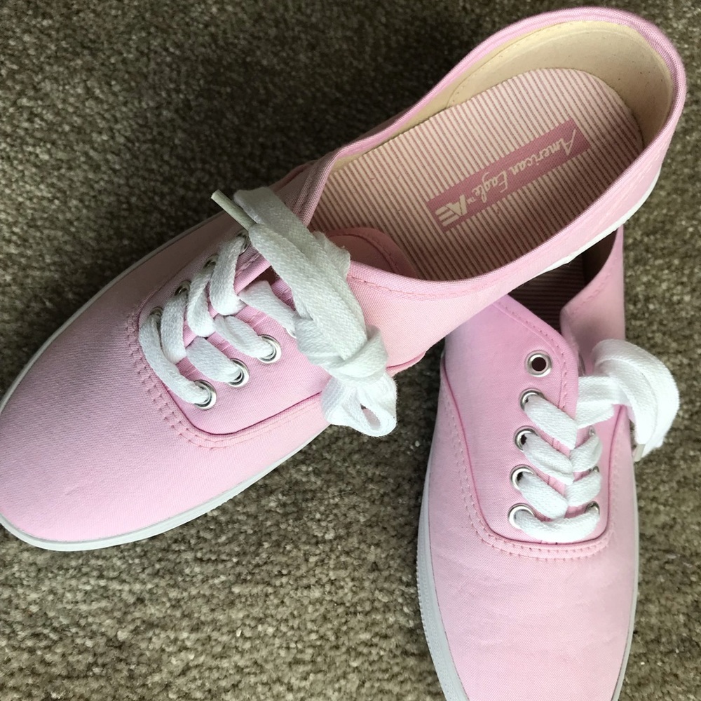 Women Pink Canvas Shoes Size 7.5